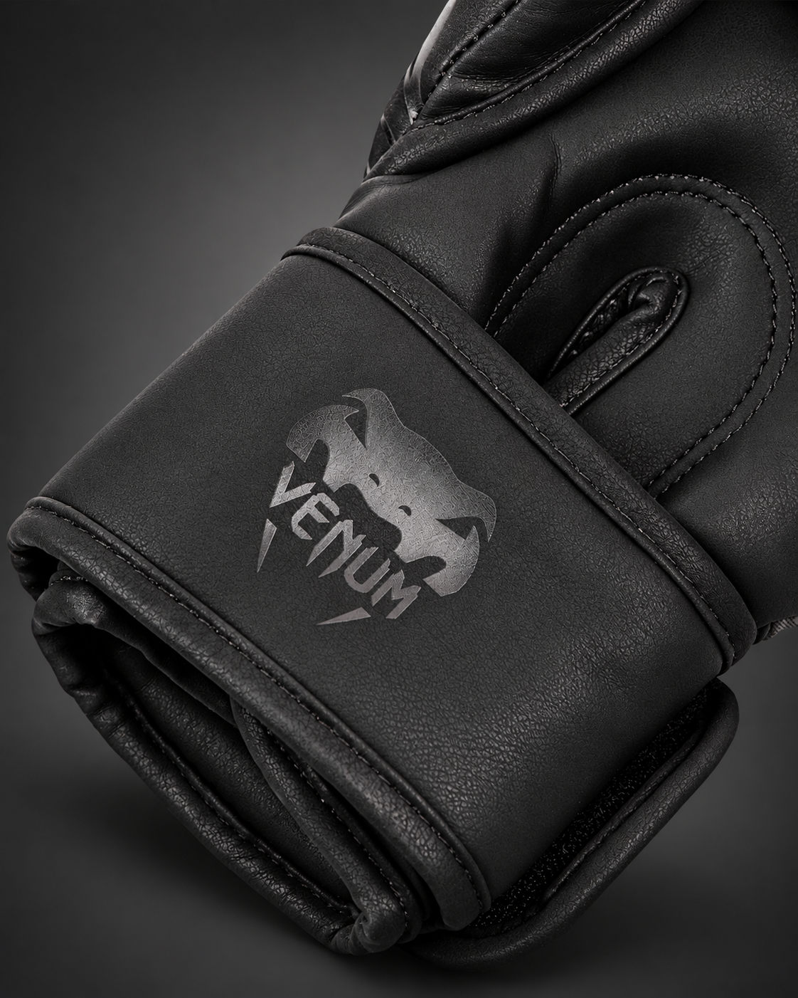 Venum Impact Dragon's Flight Boxing Gloves - Black/Black