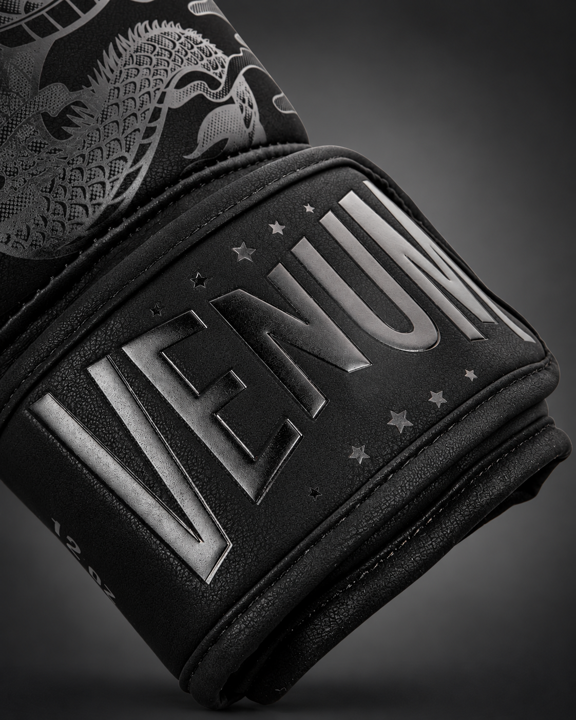 Venum Impact Dragon's Flight Boxing Gloves - Black/Black