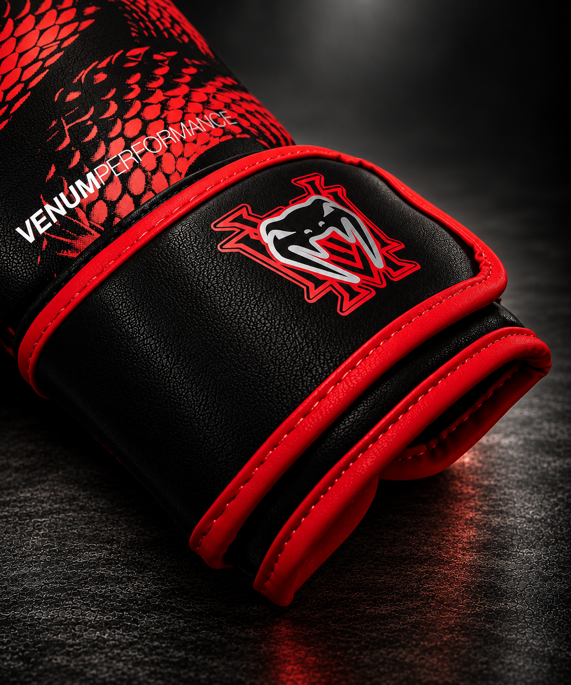Matupa Boxing Gloves - Red / Black / Silver