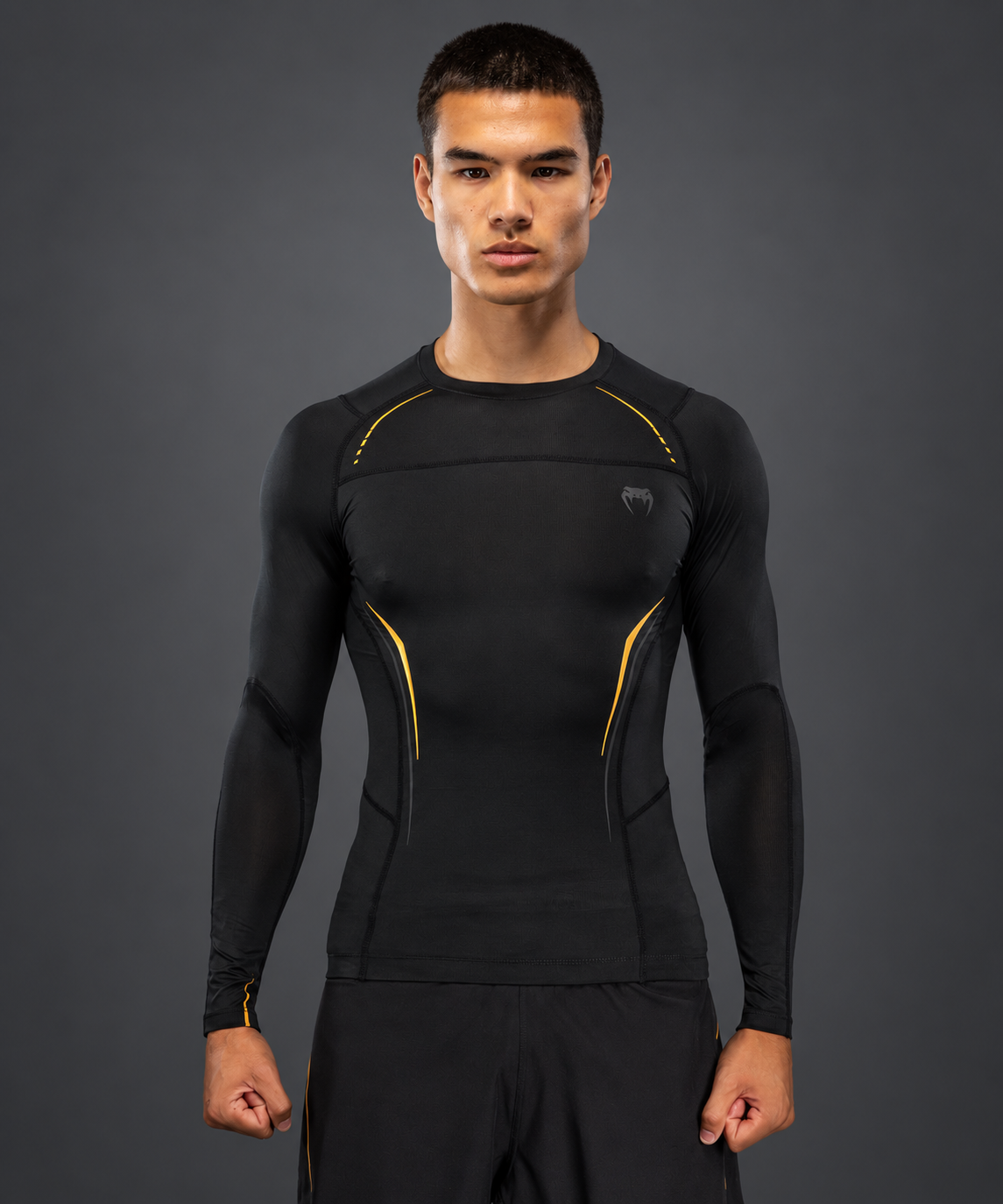 Venum G-Core Long Sleeve Rashguard - Black/Gold