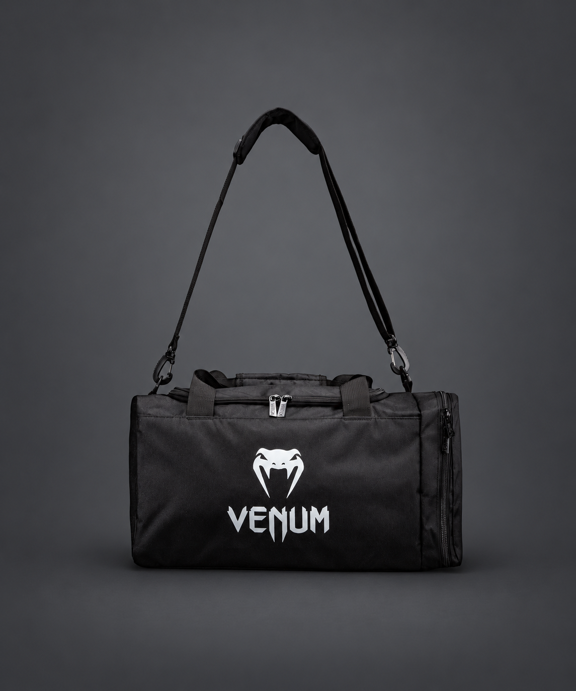 Venum Essential Sports Bag (26L) - Black