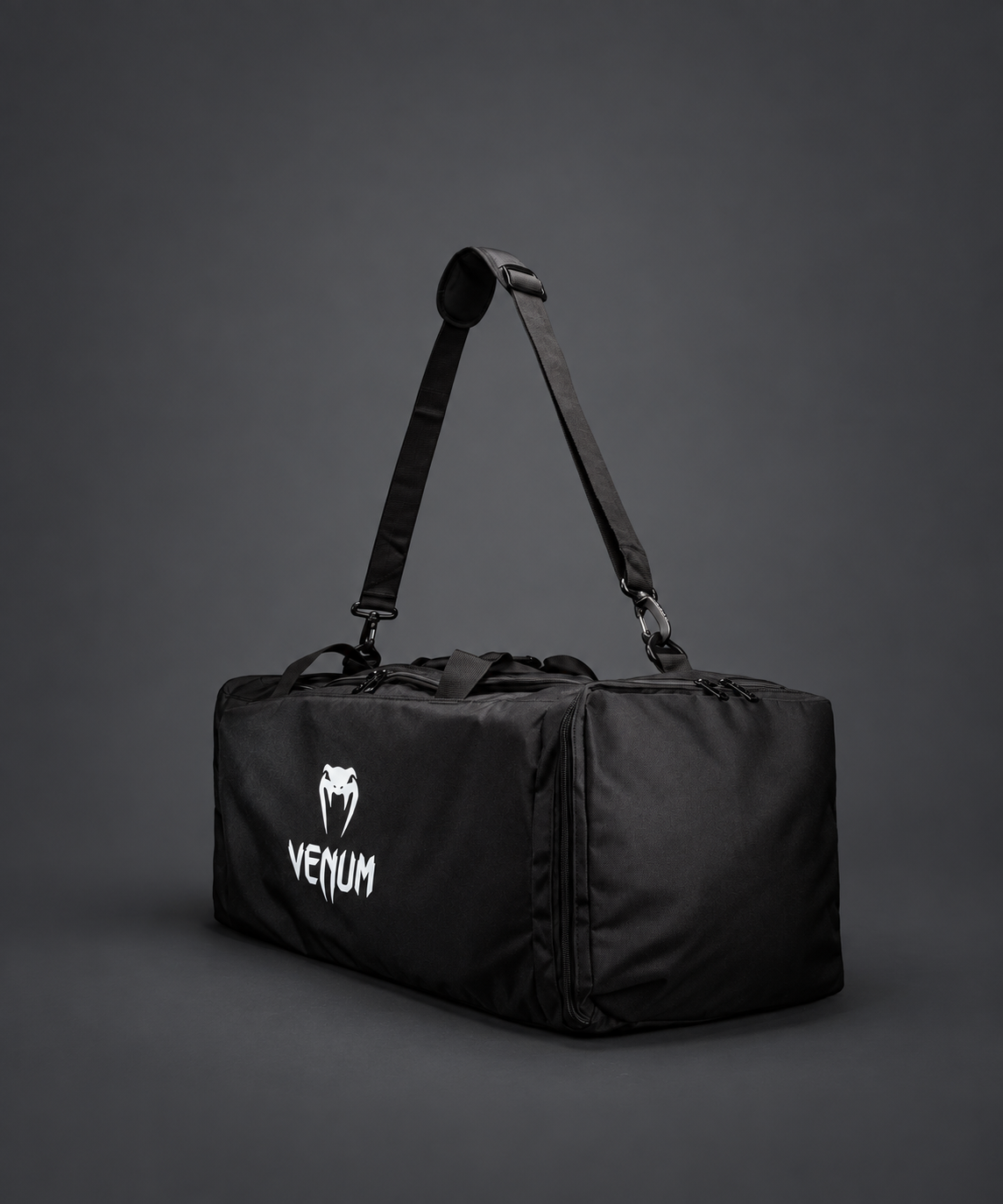 Venum Essential Sports Bag (61L) - Black