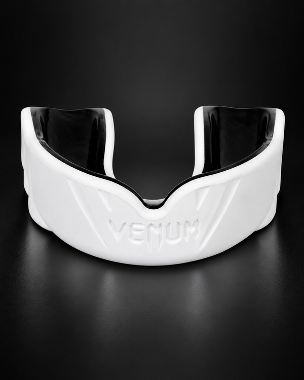 Venum Challenger Mouthguard - White / Black