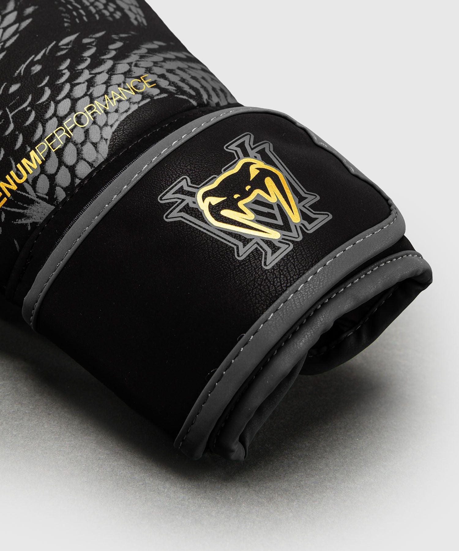 Matupa Boxing Gloves - Black / Grey / Gold