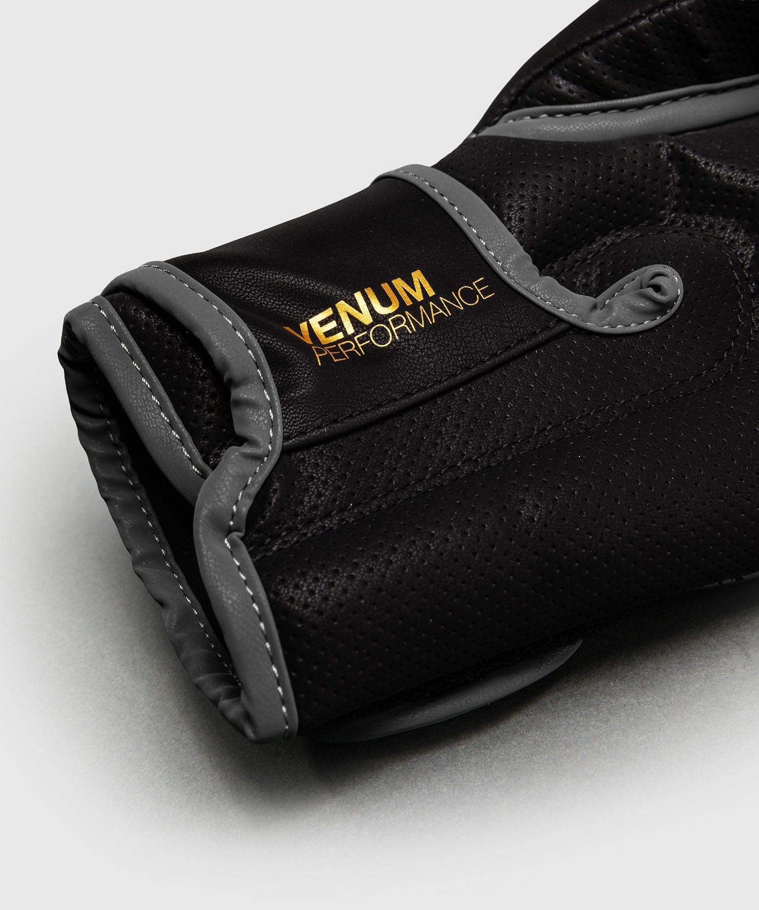 Matupa Boxing Gloves - Black / Grey / Gold